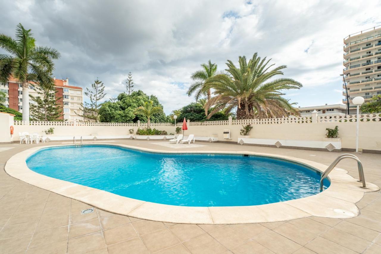 Las Rosas Sunset Apartment أرونا المظهر الخارجي الصورة