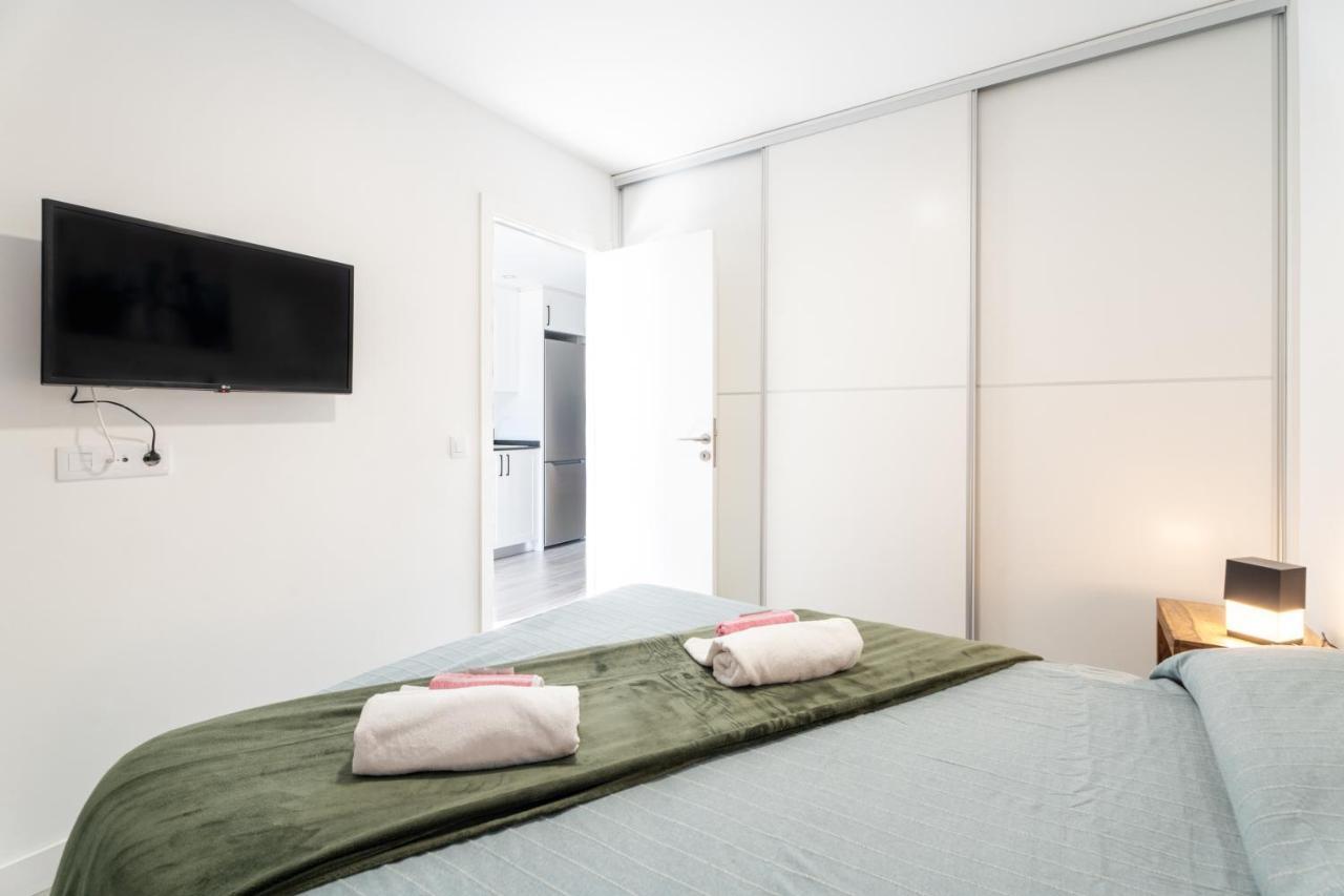 Las Rosas Sunset Apartment أرونا المظهر الخارجي الصورة