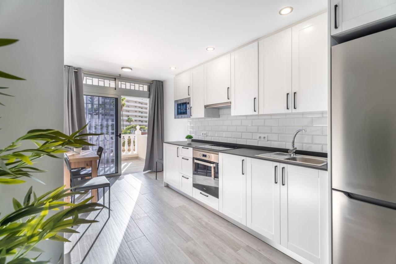Las Rosas Sunset Apartment أرونا المظهر الخارجي الصورة
