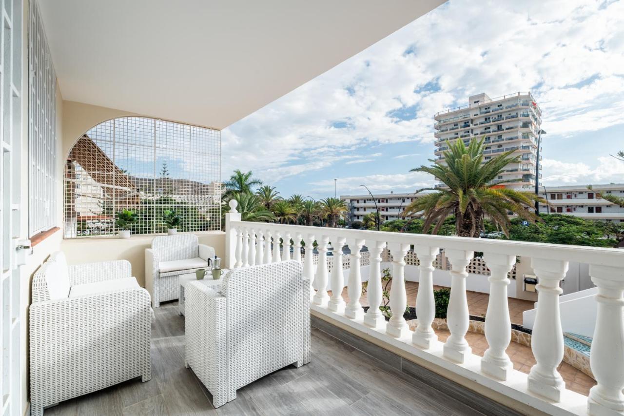Las Rosas Sunset Apartment أرونا المظهر الخارجي الصورة